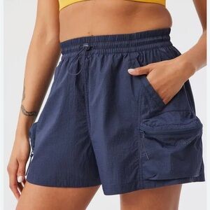 OUTDOOR VOICES WOMEN'S WINDBREAKER 3" CARGO NAVY BLUE SHORTS LARGE